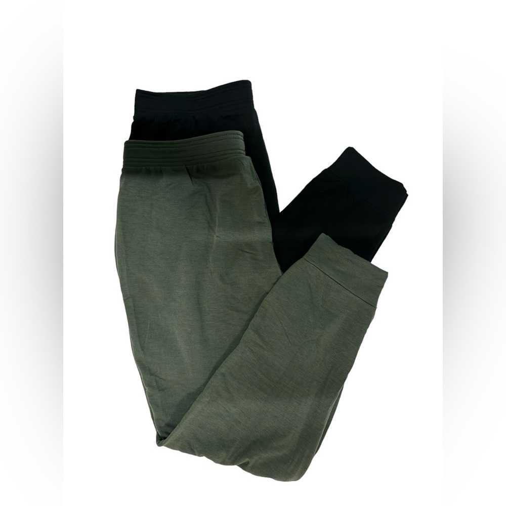 NWT 2 pair women’s Eddie Bauer lounge joggers Black/Green LG